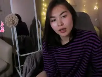 Chaturbate Live Sex Cam of jennimurr