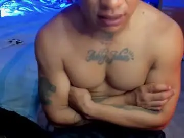 Chaturbate Best live sex cam show of damian_torner