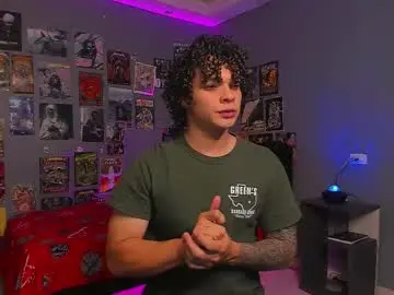 Chaturbate Adult Webcams of ian_versace