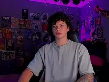 Chaturbate Live Sex Cam of ian_versace