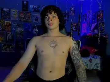 Chaturbate Watch Live Sex Cams of ian_versace