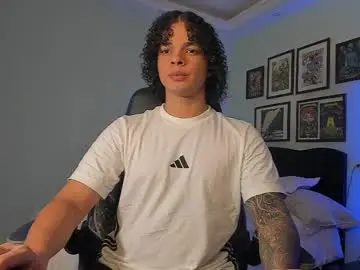 Chaturbate Adult Webcams of ian_versace