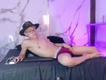 Chaturbate Sex Cam of andrew16_re