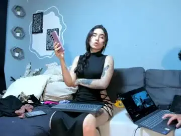Chaturbate Sex Cam of ariel_andcharlotte