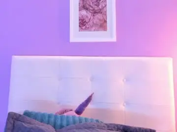 Chaturbate Live Sex of charlotte1117