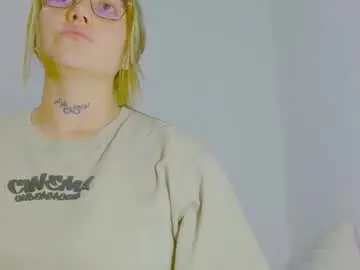 Chaturbate Best live sex cam show of juli_69