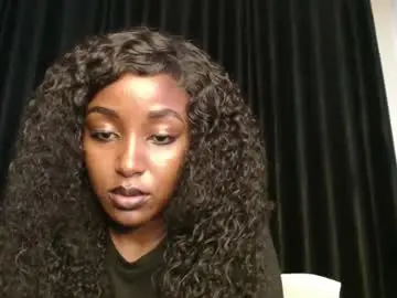 Chaturbate Live Sex of darktanqueen