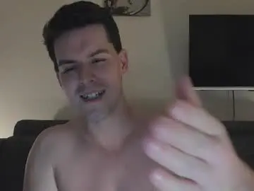 Chaturbate Live Sex Cam of dennis_night