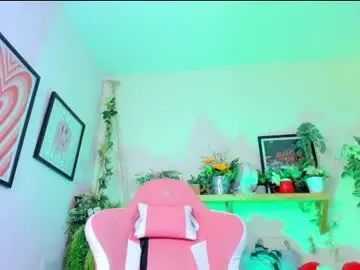 Chaturbate Adult Video Chat of fernandadiaz05