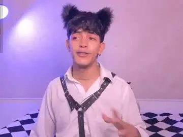 Chaturbate Watch Live Sex Cams of teobuff