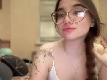 Chaturbate Adult Video Chat of cuteyaji