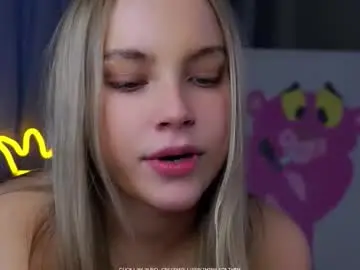 Chaturbate Adult Webcams of lipswithsmileonthem