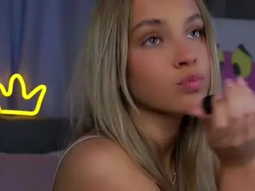 Chaturbate Sex Chat of lipswithsmileonthem