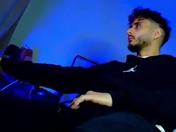 Chaturbate Best live sex cam show of xandercagex