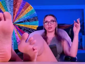 Chaturbate Free Porn Cam of mistressellie