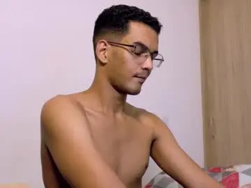 Chaturbate Sex Cam of pikashuu7u7