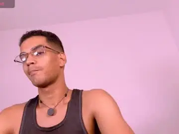 Chaturbate Private Sex Chat of pikashuu7u7