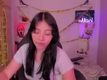 Chaturbate Adult Webcams of saraowens1