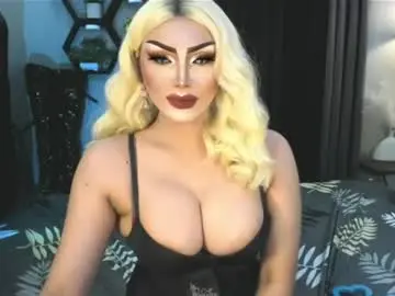 Chaturbate Live Sex Cam of misschannel4sub