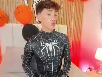 Chaturbate Live Sex Cam of timothy_ross