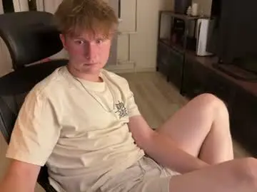Chaturbate Sex Cam of boykik