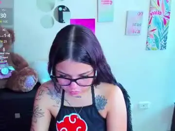 Chaturbate Live Sex Cam of emma_boo_