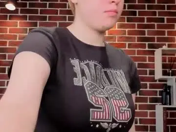 Chaturbate Live Sex Cam of jordanhunkin