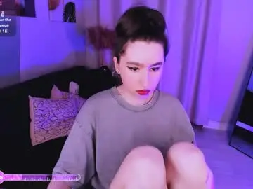 Chaturbate Live Sex Cam of lily_xbaby