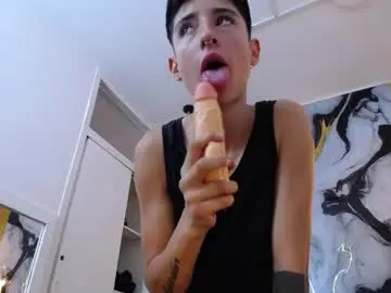 Chaturbate Adult Webcams of mathews_04