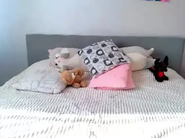 Chaturbate Best live sex cam show of monicasinn