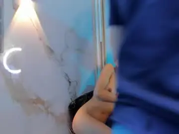 Chaturbate Live Sex of aron_and_molly