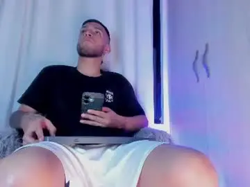 Chaturbate Sex Cam of barrymichaels