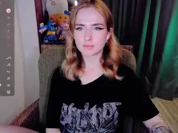 Chaturbate Live Sex Cam of shyfoxxxy