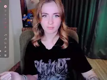 Chaturbate Live Sex Cam of shyfoxxxy