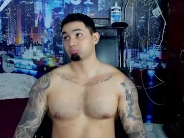 Chaturbate Live Sex Cam of chriss_stewart2