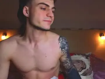 Chaturbate Live Sex Cam of sly_gus