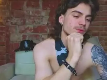 Chaturbate Adult Video Chat of sly_gus