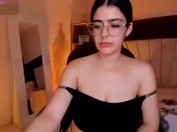 Chaturbate Live Sex Cam of _niah_