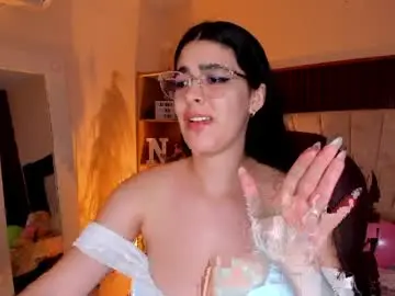 Chaturbate Adult Video Chat of _niah_