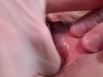 Chaturbate Live Sex Cam of courtney_luv