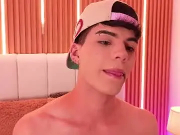 Chaturbate Live Sex Cam of dulcey_