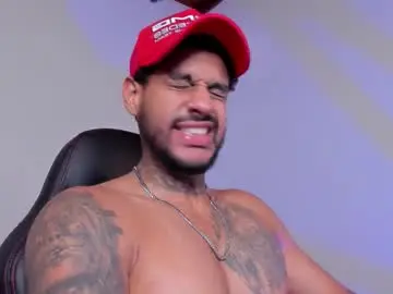 Chaturbate Adult Video Chat of luigi1_