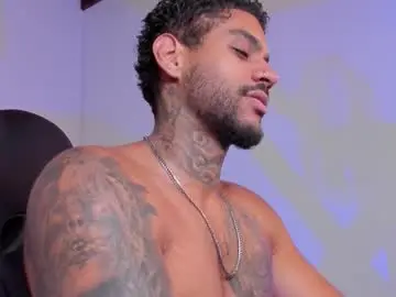 Chaturbate Free Live Porn of luigi1_