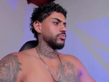 Chaturbate Free Porn Cam of luigi1_