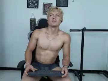 Chaturbate Free Porn Cam of lover_fitnessboy