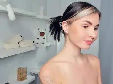 Chaturbate Live Sex Cam of mirandabettman