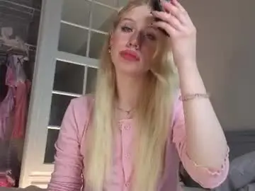 Chaturbate Live Sex Cam of sinfulfairy