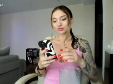 Chaturbate Free Porn Cam of sophie_in