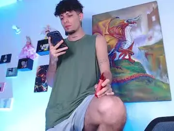 Chaturbate Live Sex Cam of chrisupland_