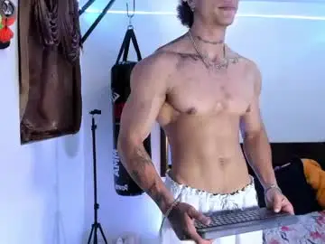 Chaturbate Live Porn of karybig3